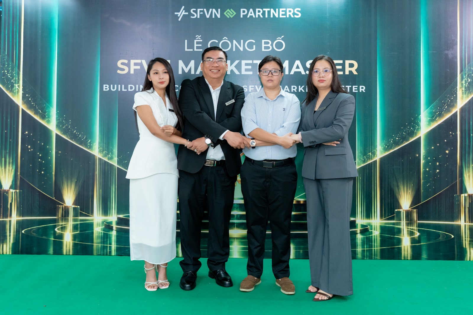 Đội ngũ đại diện chương trình SFVN Market Master
